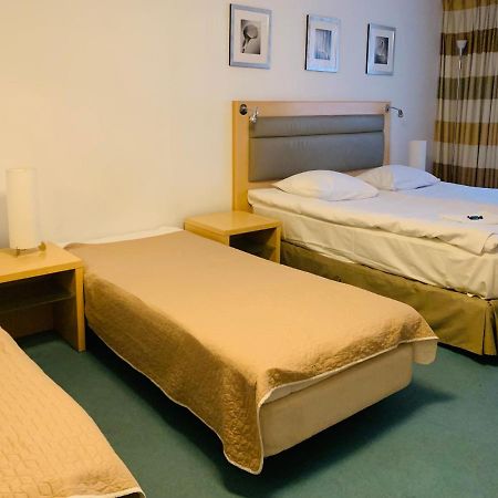 404 Rooms Wilanowska Warschau Buitenkant foto