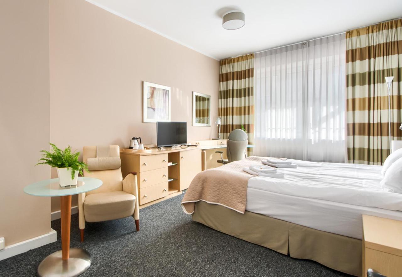 404 Rooms Wilanowska Warschau Buitenkant foto